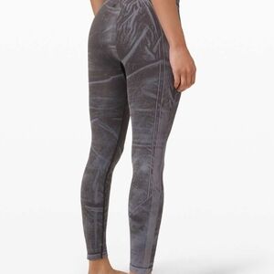 Lululemon EBB TO STREET TIGHT WASH SIZE 4